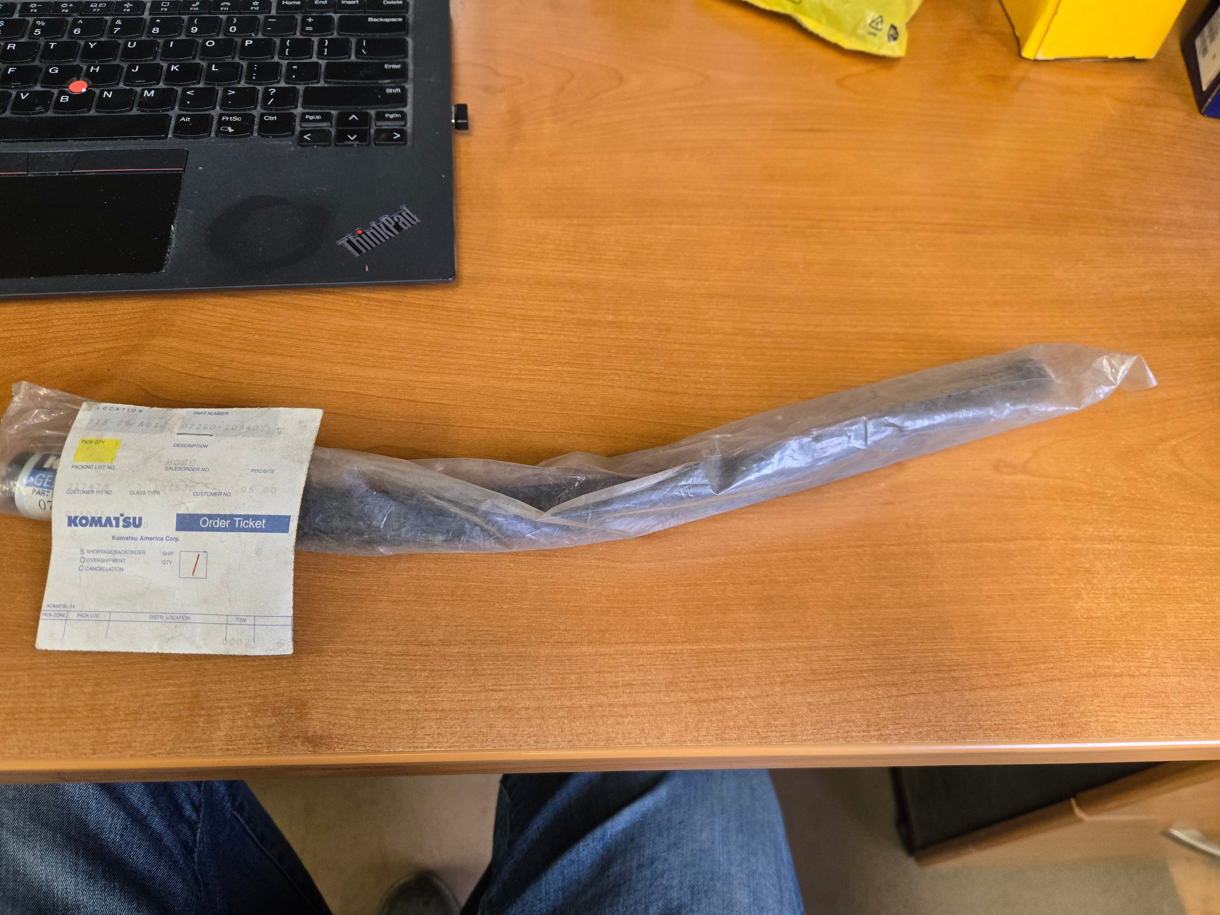 NOS OEM Komatsu 07260-20940